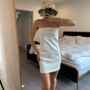White tube dress. The perfect summer dress.